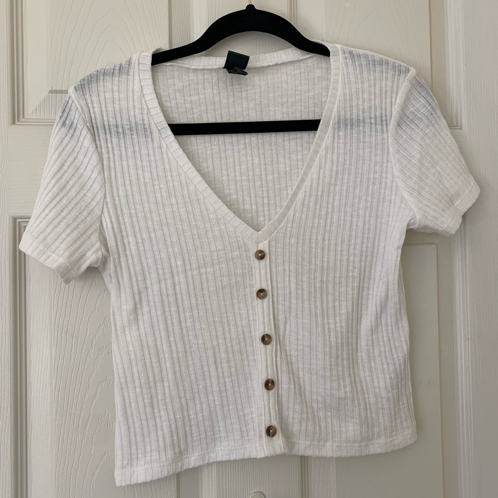 White crop top